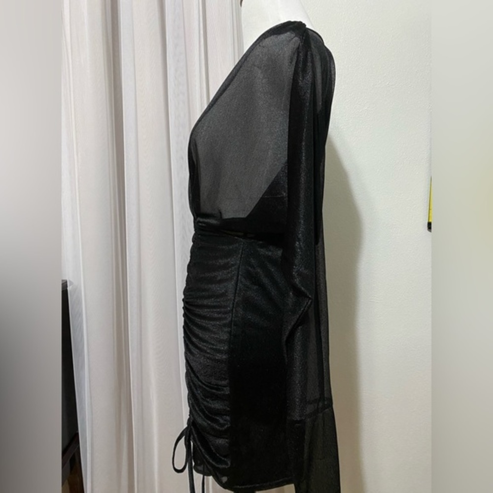 BLACK MINI DRESS🖤 - Picture 7 of 8